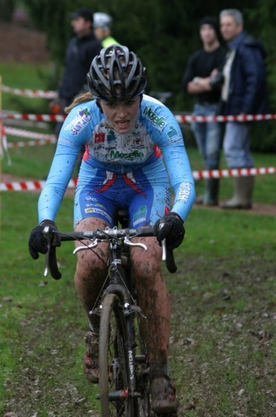 Blog de vtkarchives :VELOTEKIERO ARCHIVES, Velo Portrait ...Vicky Fournial...'Comme un poisson dans l'eau'